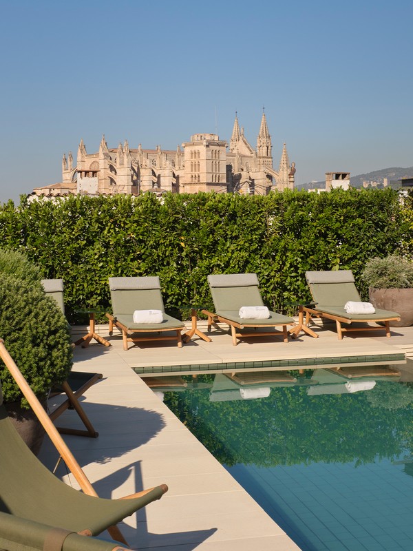 8 Ideas For A Grown-Up Girls’ Weekend