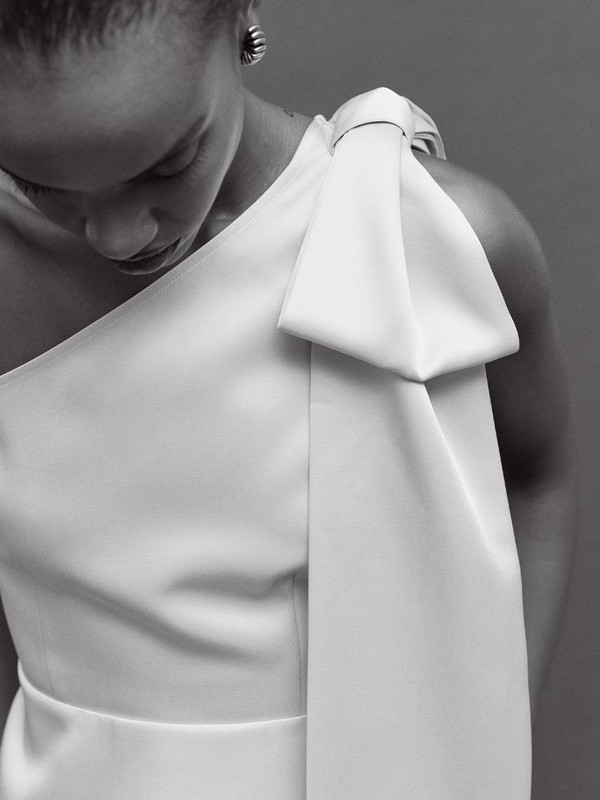 The Round Up: Bows